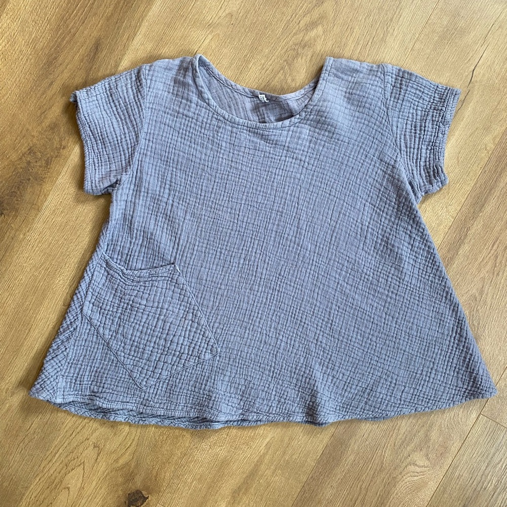 Gray Cotton Short Sleeve Top